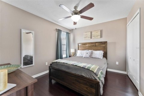 House in Brandon, Florida 4 bedrooms, 216.65 sq.m. № 1806940 - photo 22