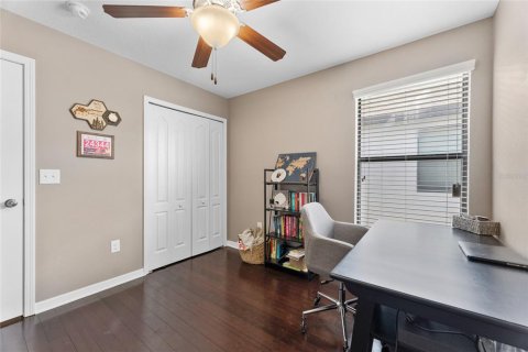 House in Brandon, Florida 4 bedrooms, 216.65 sq.m. № 1806940 - photo 25