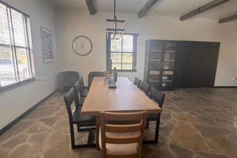 House in Clewiston, Florida 3 bedrooms, 159.79 sq.m. № 2000358 - photo 26