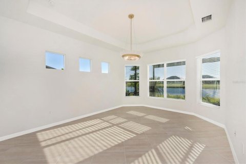House in WELLEN PARK in Venice, Florida 4 bedrooms, 260.03 sq.m. № 2232434 - photo 28