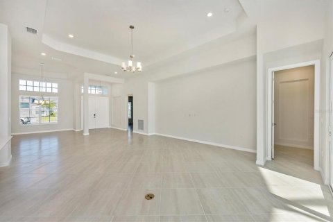 House in WELLEN PARK in Venice, Florida 4 bedrooms, 260.03 sq.m. № 2232434 - photo 24