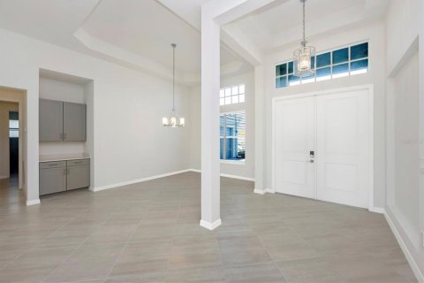 House in WELLEN PARK in Venice, Florida 4 bedrooms, 260.03 sq.m. № 2232434 - photo 5