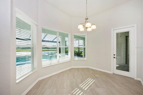 House in WELLEN PARK in Venice, Florida 4 bedrooms, 260.03 sq.m. № 2232434 - photo 22
