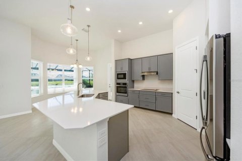 House in WELLEN PARK in Venice, Florida 4 bedrooms, 260.03 sq.m. № 2232434 - photo 17