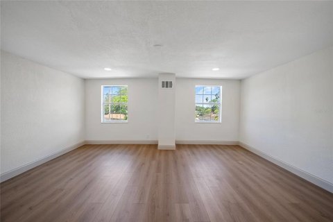 Villa ou maison à vendre à Tampa, Floride: 3 chambres, 130.16 m2 № 1612451 - photo 3