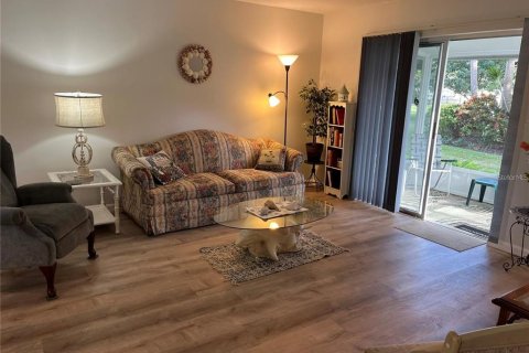 Copropriété à louer à Bradenton, Floride: 2 chambres, 95.32 m2 № 2381158 - photo 8