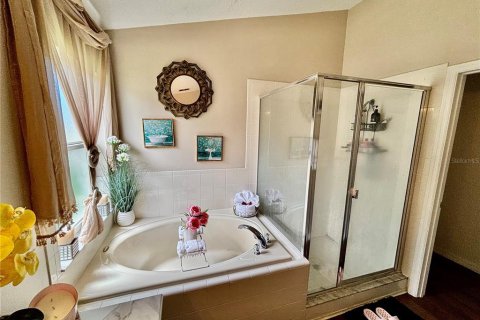 House in Kissimmee, Florida 3 bedrooms, 166.76 sq.m. № 2198840 - photo 6