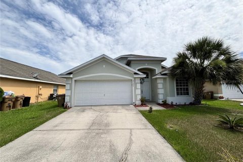 House in Kissimmee, Florida 3 bedrooms, 166.76 sq.m. № 2198840
