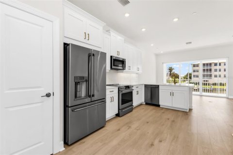 Copropriété à vendre à Punta Gorda, Floride: 4 chambres, 173.45 m2 № 2092099 - photo 19