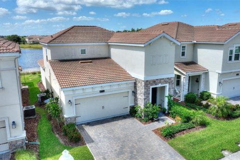 House in Davenport, Florida 3 bedrooms, 181.16 sq.m. № 2201316 - photo 29