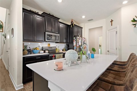 House in Davenport, Florida 3 bedrooms, 181.16 sq.m. № 2201316 - photo 7