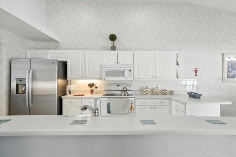 Купить виллу или дом в Палм-Кост, Флорида 3 комнаты, 226.96м2, № 1909915 - фото 12