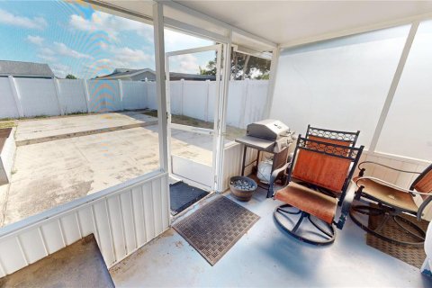 Villa ou maison à vendre à North Port, Floride: 3 chambres, 122.54 m2 № 2093976 - photo 23