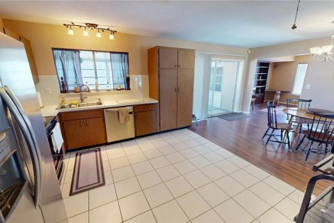 Villa ou maison à vendre à North Port, Floride: 3 chambres, 122.54 m2 № 2093976 - photo 9