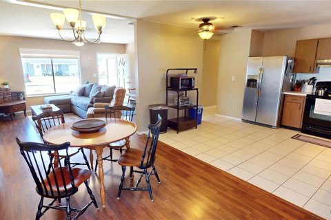 Villa ou maison à vendre à North Port, Floride: 3 chambres, 122.54 m2 № 2093976 - photo 7