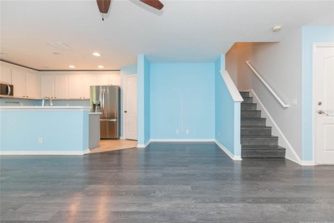 Adosado en venta en Valrico, Florida, 4 dormitorios, 155.61 m2 № 2131815 - foto 6