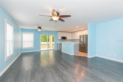 Adosado en venta en Valrico, Florida, 4 dormitorios, 155.61 m2 № 2131815 - foto 4