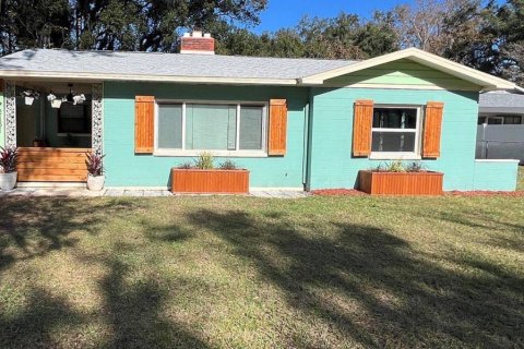 House in Ocala, Florida 3 bedrooms, 143.53 sq.m. № 2212396 - photo 7