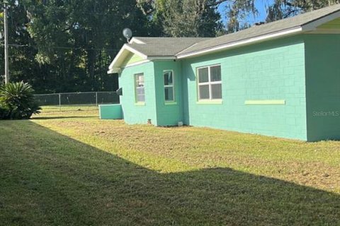House in Ocala, Florida 3 bedrooms, 143.53 sq.m. № 2212396 - photo 14