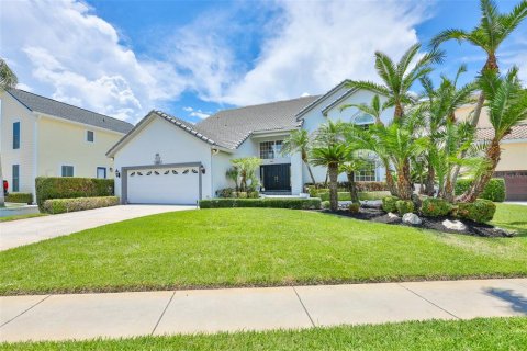 House in Apollo Beach, Florida 3 bedrooms, 357.67 sq.m. № 2209322 - photo 6