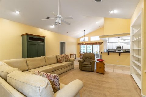 House in Gainesville, Florida 4 bedrooms, 356 sq.m. № 1609121 - photo 24