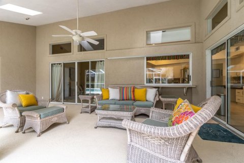 House in Gainesville, Florida 4 bedrooms, 356 sq.m. № 1609121 - photo 7