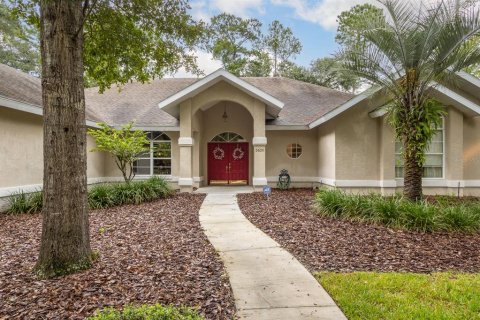 House in Gainesville, Florida 4 bedrooms, 356 sq.m. № 1609121 - photo 5