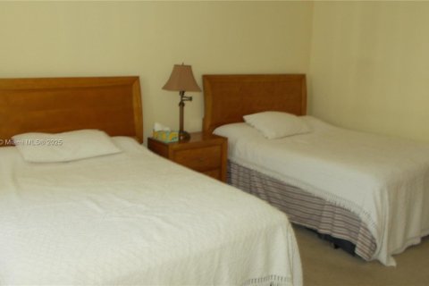 Copropriété à louer à Hallandale Beach, Floride: 2 chambres, 106.37 m2 № 2018636 - photo 21