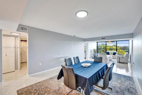 Купить кондоминиум в Дейви, Флорида 2 спальни, 128.67м2, № 2009885 - фото 4