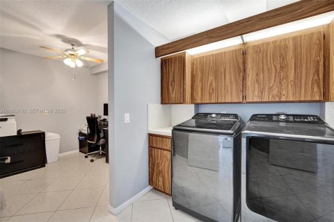 Купить кондоминиум в Дейви, Флорида 2 спальни, 128.67м2, № 2009885 - фото 20