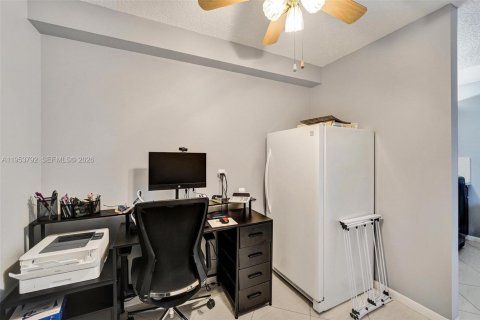 Купить кондоминиум в Дейви, Флорида 2 спальни, 128.67м2, № 2009885 - фото 21