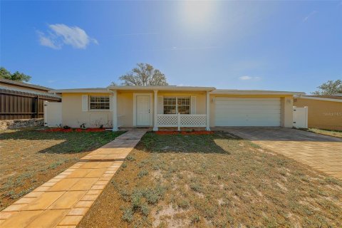 Villa ou maison à Port Richey, Floride 3 chambres, 109.44 m2 № 2147607