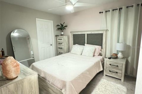 Villa ou maison à louer à Parrish, Floride: 4 chambres, 192.59 m2 № 1650931 - photo 9