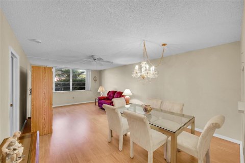 Copropriété à vendre à Margate, Floride: 2 chambres, 102.19 m2 № 2084407 - photo 14
