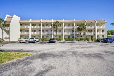 Copropriété à vendre à Margate, Floride: 2 chambres, 102.19 m2 № 2084407 - photo 3