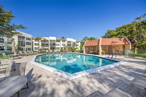 Copropriété à vendre à Margate, Floride: 2 chambres, 102.19 m2 № 2084407 - photo 5