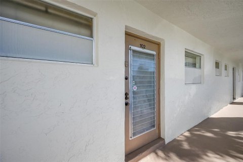 Copropriété à vendre à Margate, Floride: 2 chambres, 102.19 m2 № 2084407 - photo 9