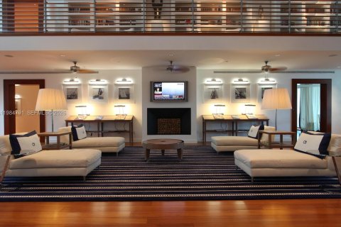 Купить кондоминиум в Майами, Флорида 2 спальни, 148.18м2, № 2049133 - фото 19