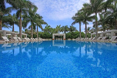 Купить кондоминиум в Майами, Флорида 2 спальни, 148.18м2, № 2049133 - фото 22