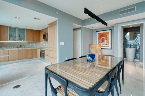 Купить кондоминиум в Майами, Флорида 2 спальни, 148.18м2, № 2049133 - фото 10