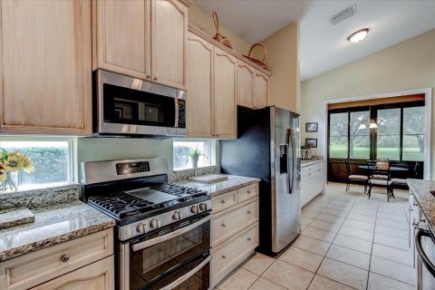 Villa ou maison à vendre à Howey-in-the-Hills, Floride: 2 chambres, 180.42 m2 № 1533545 - photo 22