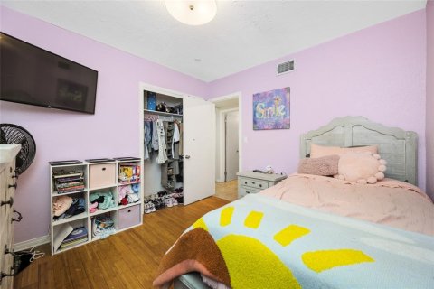 Villa ou maison à vendre à Tampa, Floride: 3 chambres, 123.19 m2 № 2302985 - photo 17