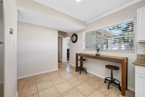Villa ou maison à vendre à Tampa, Floride: 3 chambres, 123.19 m2 № 2302985 - photo 10