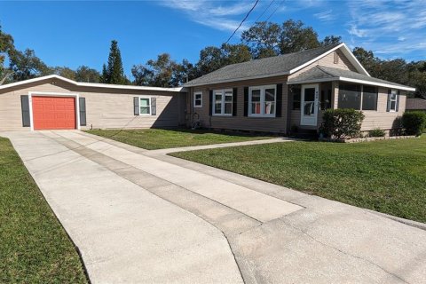 Casa en Lakeland, Florida 4 dormitorios, 191.38 m2 № 2106806