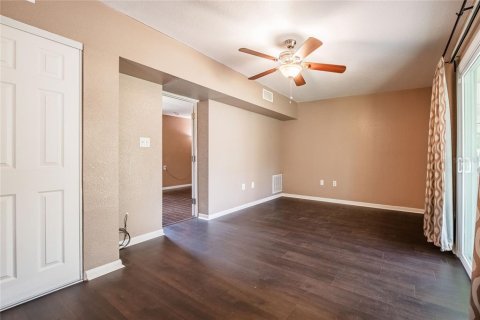 House in Lakeland, Florida 4 bedrooms, 191.38 sq.m. № 2106806 - photo 30