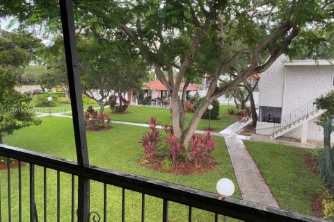 Condominio en alquiler en Palmetto Bay, Florida, 2 dormitorios, 72.19 m2 № 1988301 - foto 10