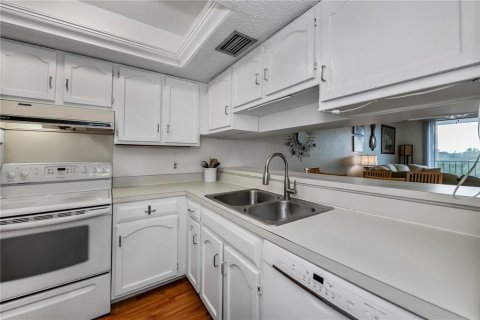 Купить кондоминиум в Пунта-Горда, Флорида 4 комнаты, 79.15м2, № 1534248 - фото 15