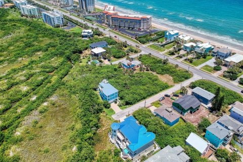 Land in New Smyrna Beach, Florida № 1211680 - photo 1