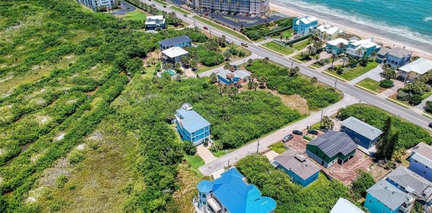 Land in New Smyrna Beach, Florida № 1211680