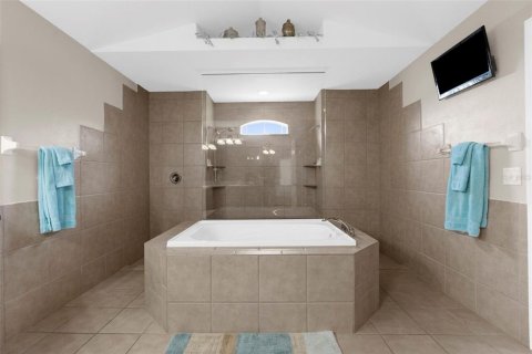Villa ou maison à vendre à Spring Hill, Floride: 3 chambres, 208.1 m2 № 1898508 - photo 27